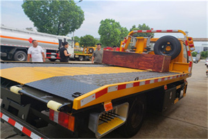 四子王旗附近拖车电话号码服务